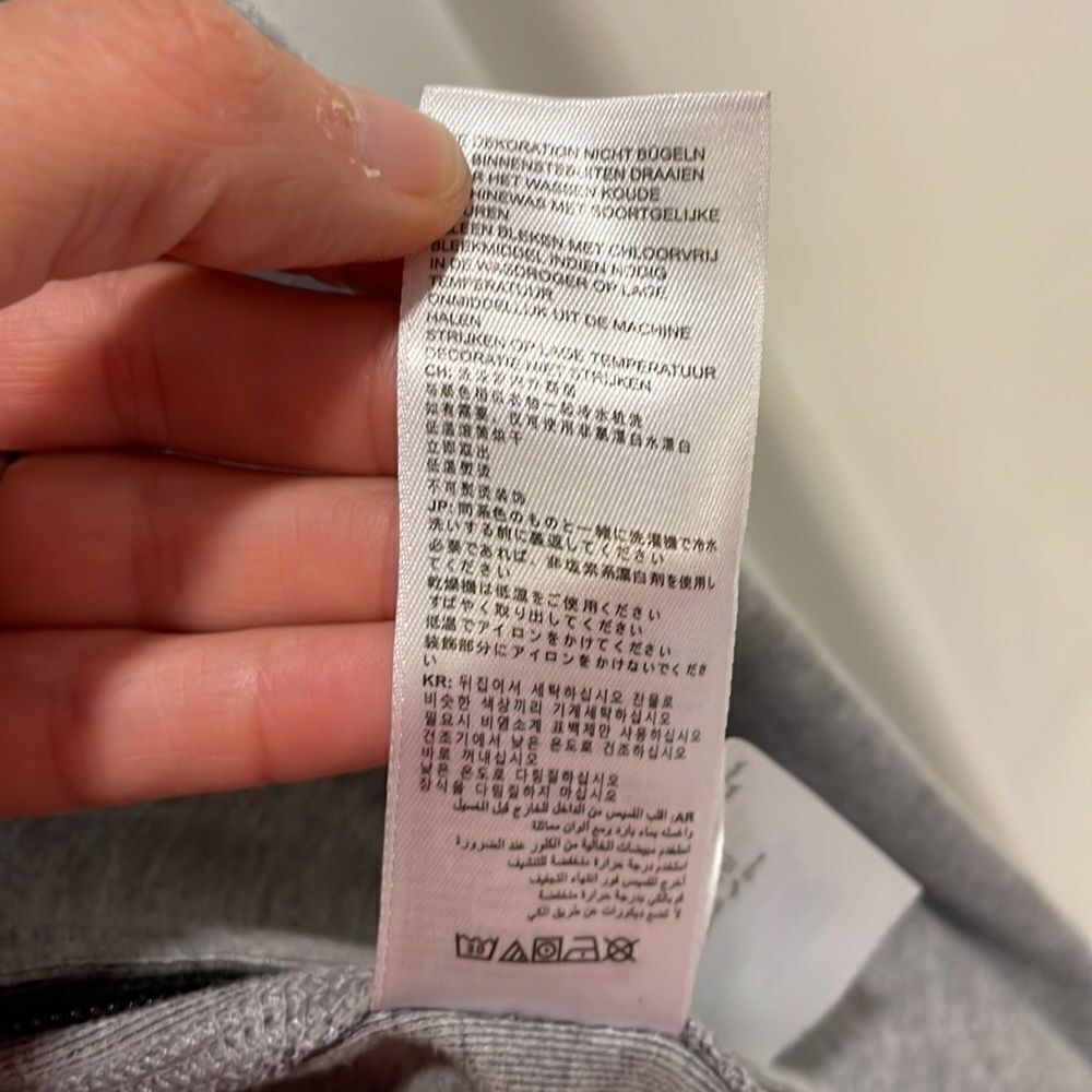 Tesla Woman’s grey zip up sweatshirt - Picture 15 of 15